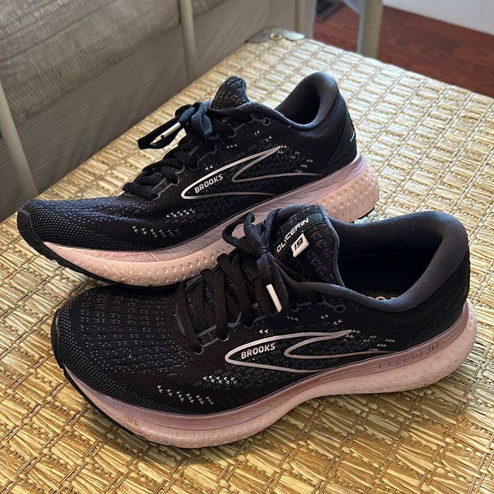 Brooks Glycerin 19, Women’s 8(W)